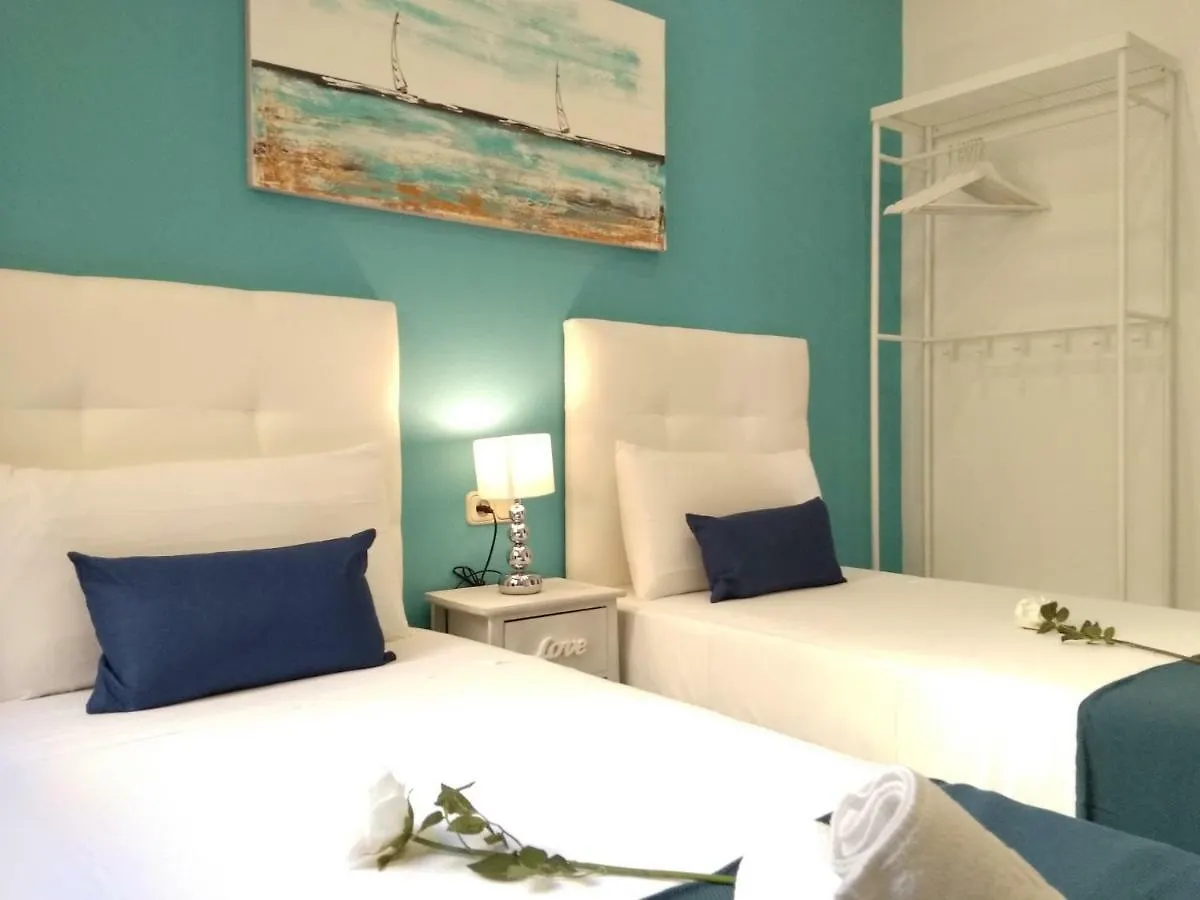 Del Parque Flats Martinez Larios Apartment Malaga 0*,