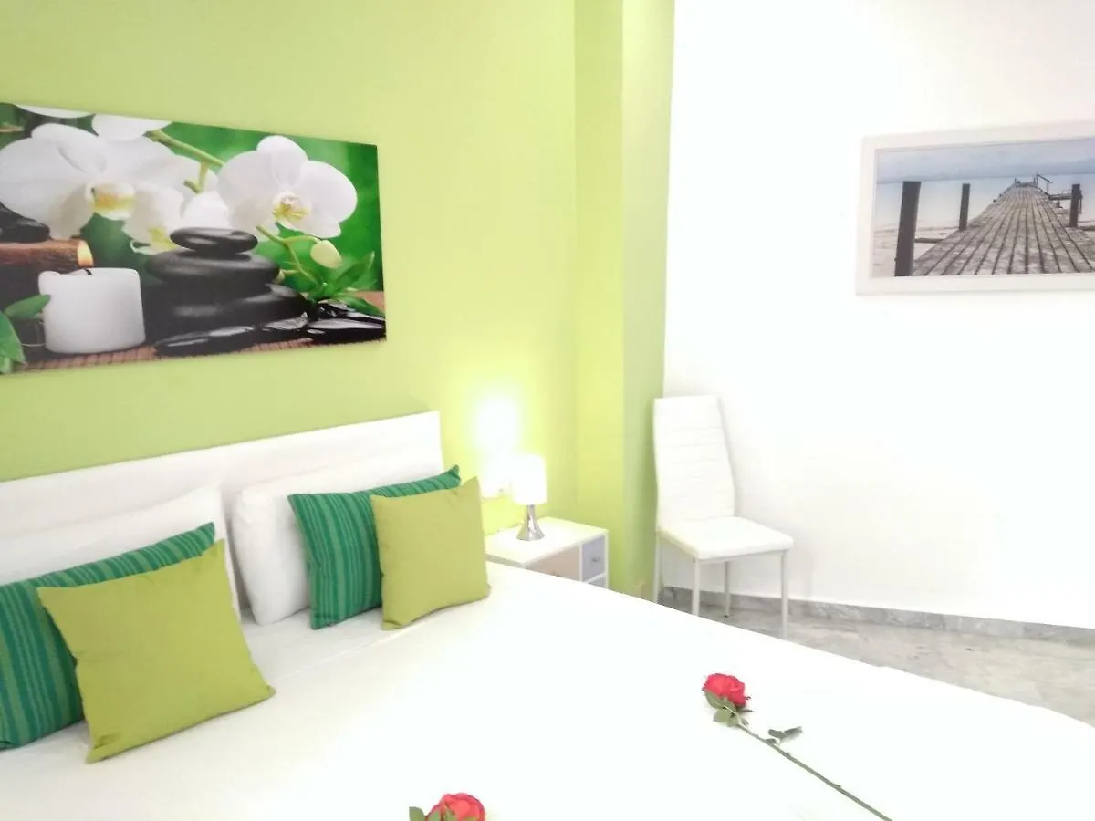 Del Parque Flats Martinez Larios Daire Málaga İspanya