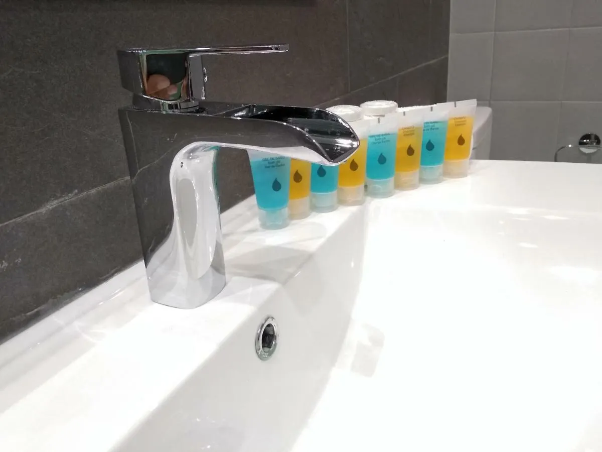 شقة مالقة  في Del Parque Flats Martinez Larios إسبانيا
